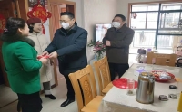 院領導慰問我院支援武漢醫(yī)療隊員