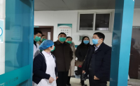 市二院慰問春節(jié)期間一線醫(yī)務人員